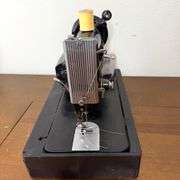 Singer Spartan 192K Vintage Electric Sewing Machine (c. 1960)