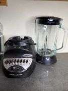 Automatic Cooker/Fryer, 2 Blenders & Crock with Lid