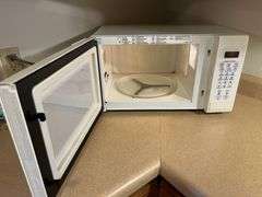 Microwave Oven