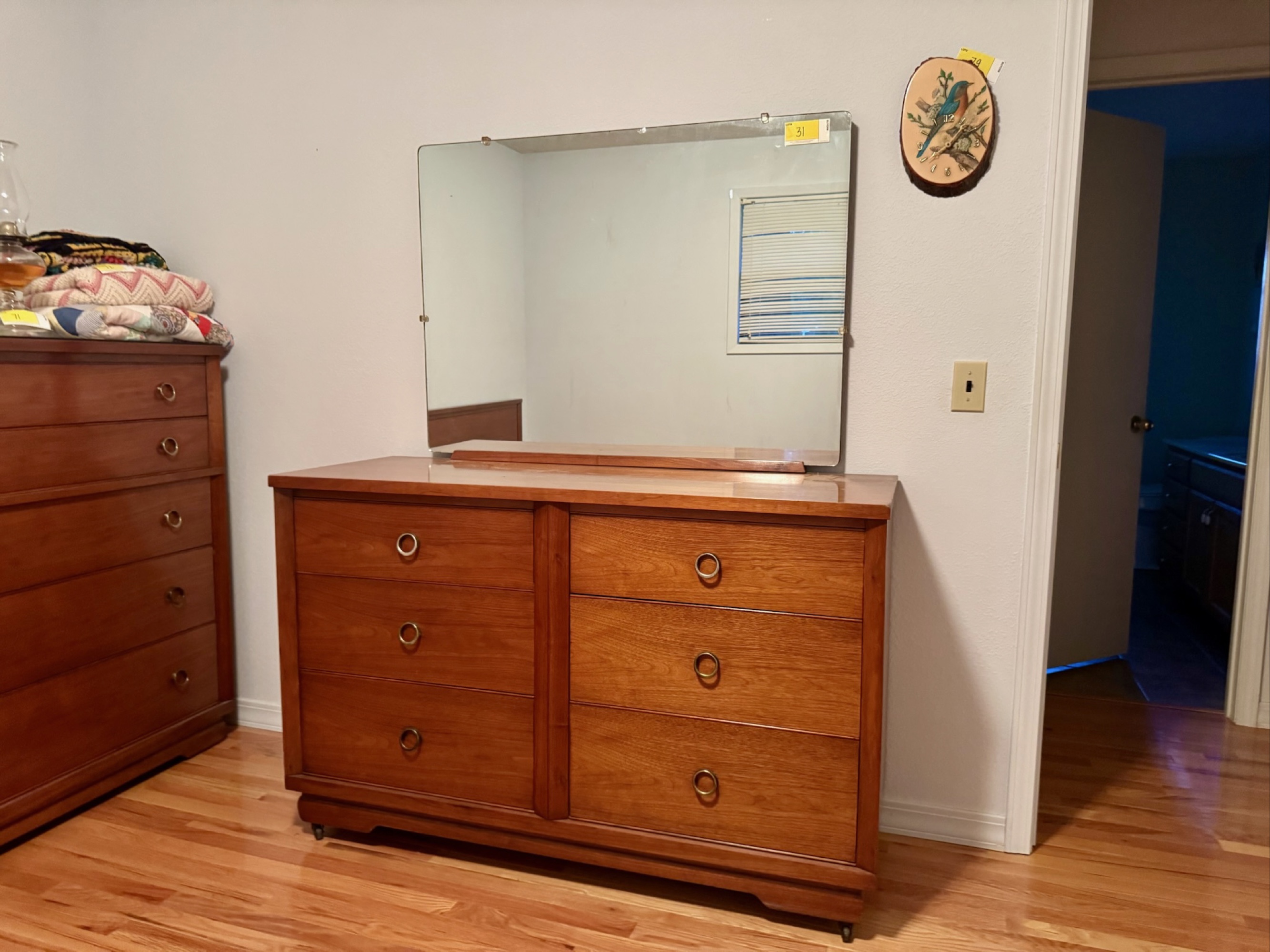 Lot image 2