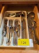 Contents of 4 Kitchen Drawers