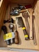 Contents of 4 Kitchen Drawers