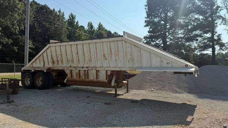 2009 Belly Dump Trailer BDT-34 image