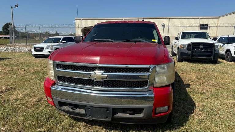 2008  CHEVROLET  Silverado image