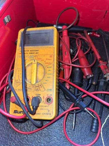 Sun pro digital volt meter image