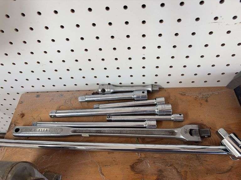 Breaker bars & extension( mostly craftsman) image