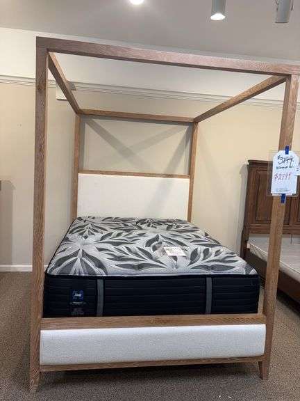 COURTLAND WOOD RAILS QUEEN - BASSETT FURNITURE IND., INC image
