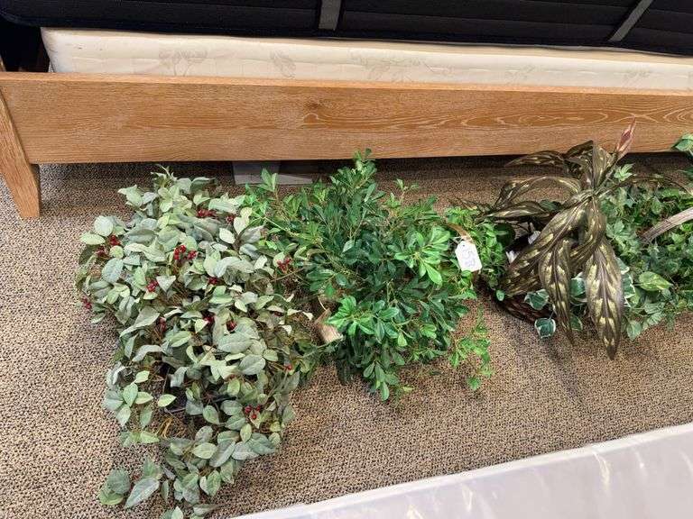 6 artificial plant arrangements image