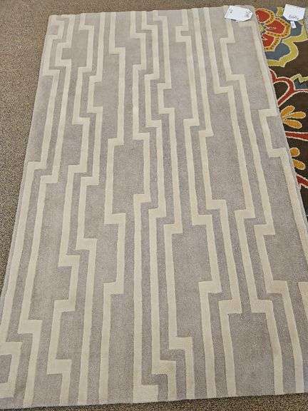 Surya Modern Classic 5'x8' image