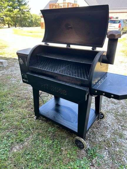Pit Boss Pro Series Pellet Smoker