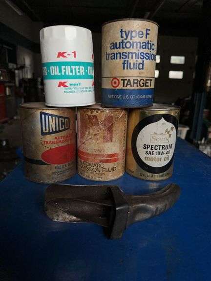 Misc collector cans, oil filter and spout image