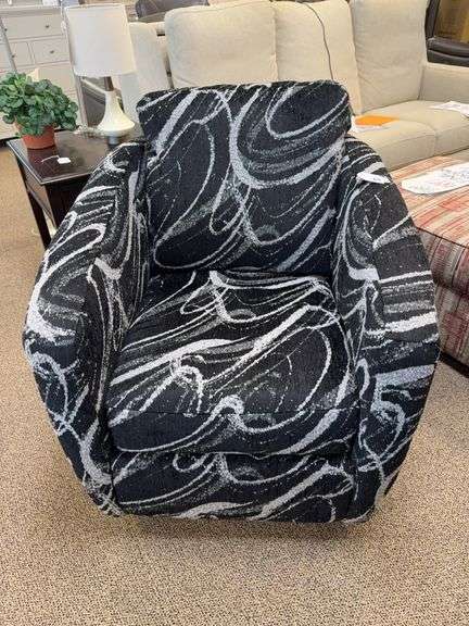 SWIVEL GLIDER - SOUTHERN MOTION image