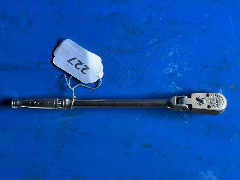 Snap-On 3/8" drive 9.5” handle rachet image