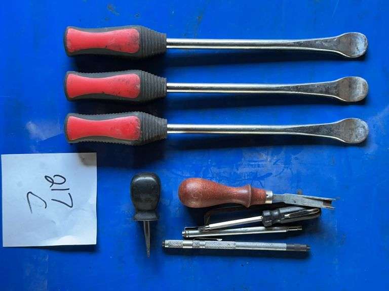 3 tire tools, misc screwdrivers image
