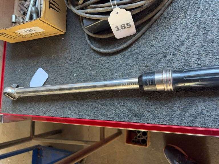 Blackhawk 1/2” drive click style torque wrench image