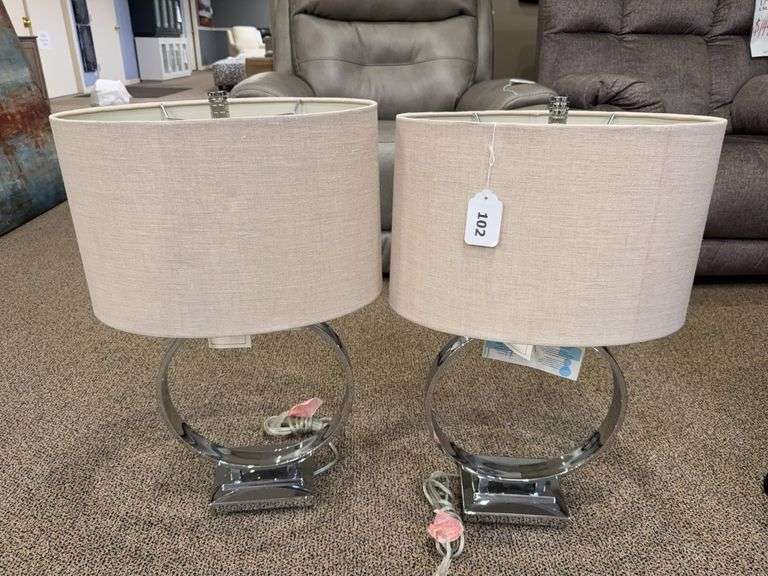 PAIR OF 26" O LAMPS - STEIN WORLD image