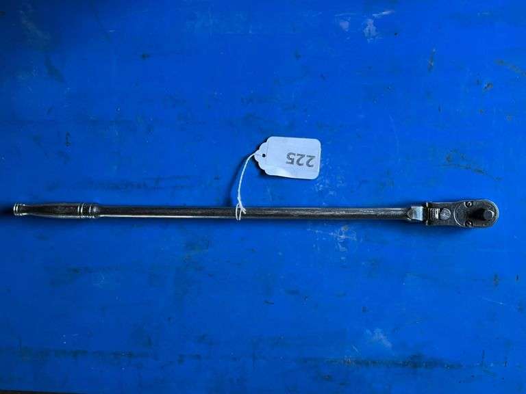 Snap-On 3/8" drive 17” handle swivel head rachet image