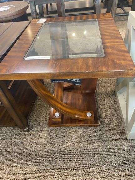 CENTRAL PARK RECT. END TABLE - STEIN WORLD image