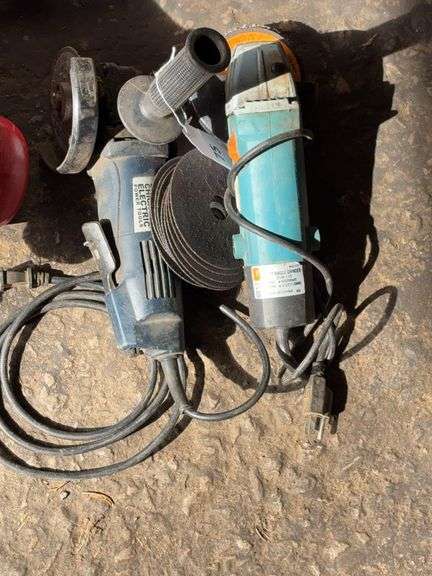 2 angle grinders, cut off disk image