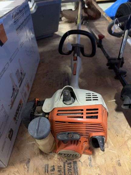 Stihl straight shaft weedeater image