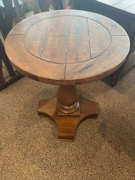 DENSBURY RD END TABLE - MAGNUSSEN HOME FURNISHINGS, INC image