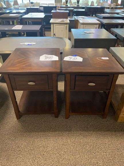 RECT. END TABLE - MAGNUSSEN HOME FURNISHINGS, INC image