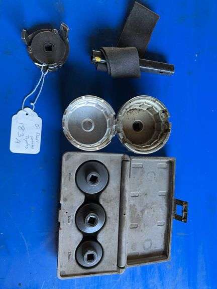 Filter wrenches image