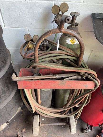 Acetylene  cart w/ torch head & gauges image