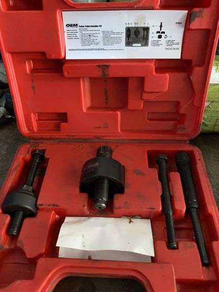 OEM Power Steering Pulley Puller/Installer Kit image