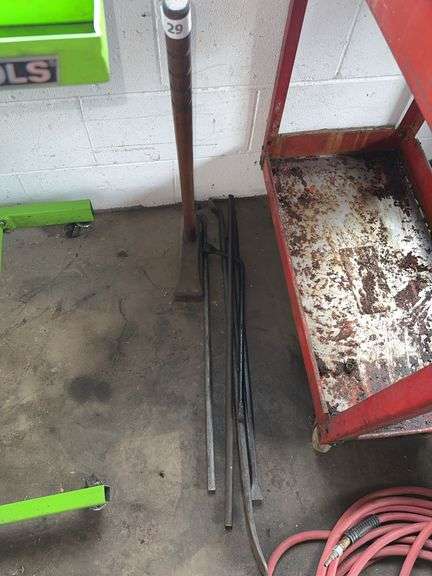 Tire Tools: Pry sledge and pry bars image