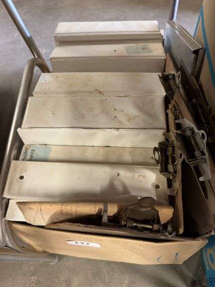 Misc office supplies image