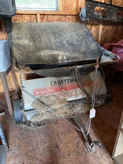Craftsman 38” yardsweeper image