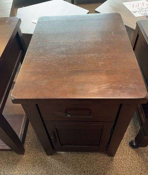 TWIN CITIES CHAIRSIDE TABL 18X24X24 - JOFRAN,  INC. image