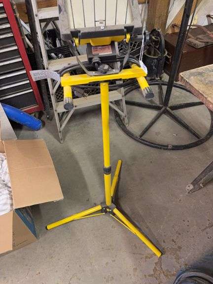 Smart halogen work light