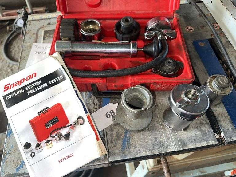 Snap-On cooling system pressure tester image