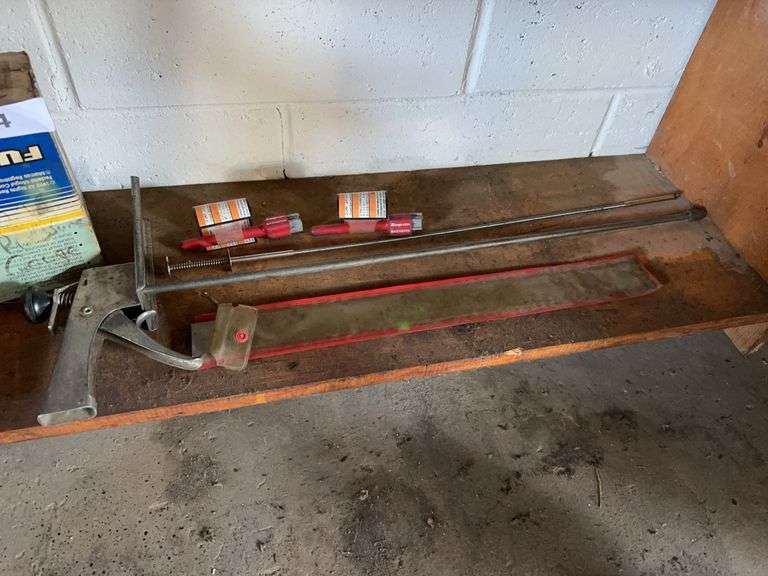 Misc Snap-On diag: Break pedal holder, bagtester, straight edge image