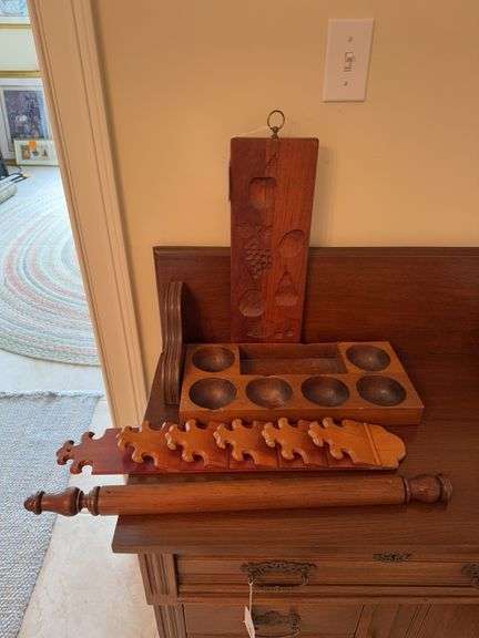 Wood wall hanging, letter rack, corner molding, desk organizer image
