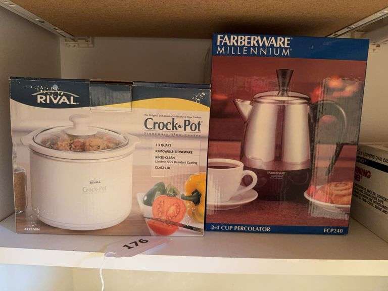 Mini crock pot, percolator, salt & pepper shaker, Corningware casserole, 4 wood placemats image