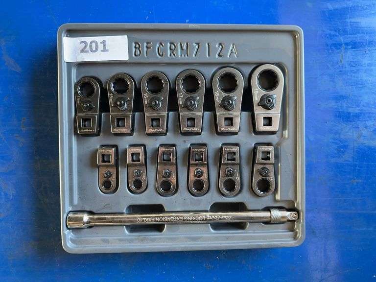 Snap-On metric ratcheting crows feet set image