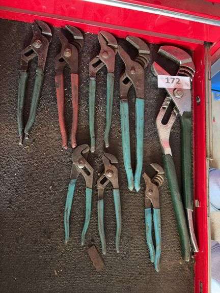 Channel Lock pliers image