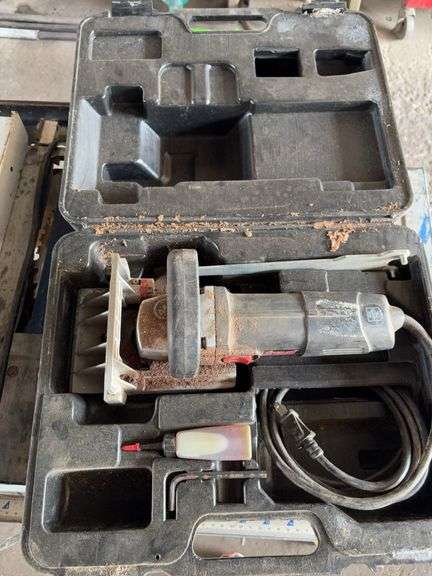 Freud  is 100a jointer image