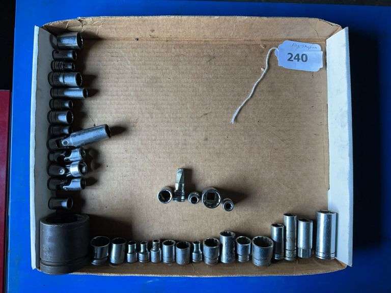 Miscellaneous sockets image