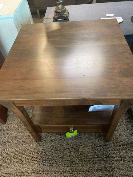 MARCO SQUARE END TABLE - MAVIN image