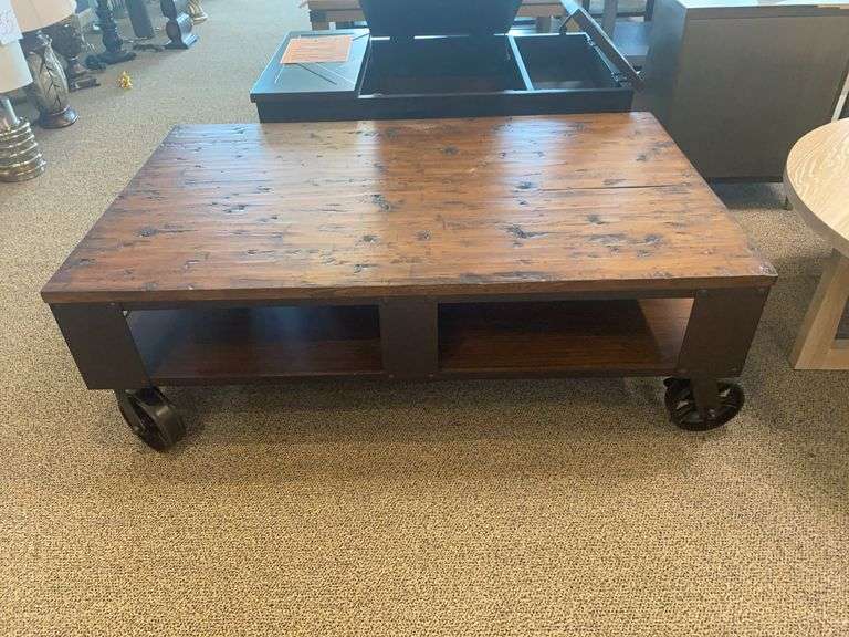 PINEBROOK RECT. COCKTAIL TABLE - MAGNUSSEN HOME FURNISHINGS, INC image