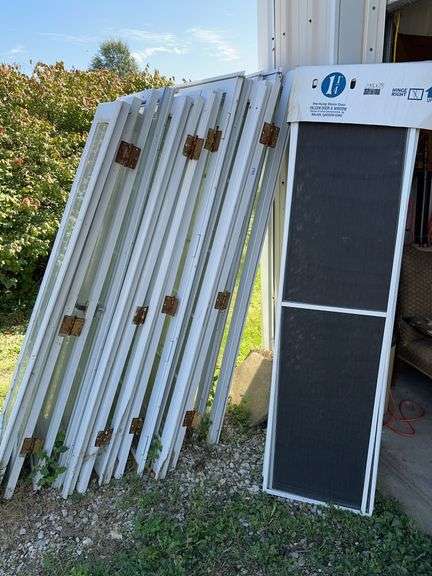 Assorted doors and screens image