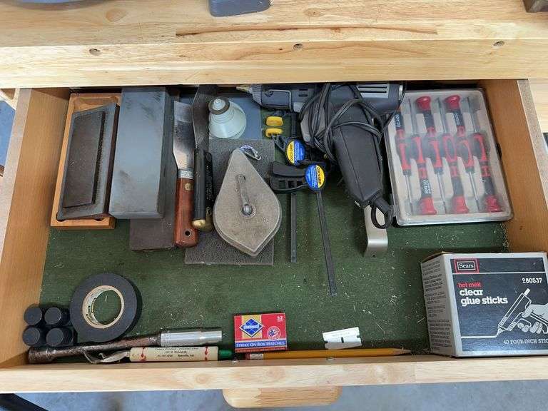 Drawer of misc image