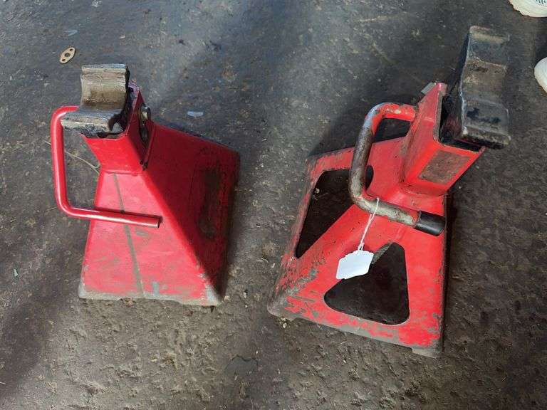 Pair of 5 ton jack stands image