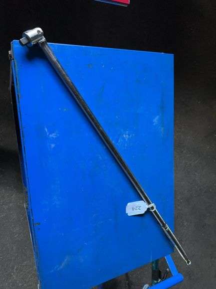 Snap-On 1/2" drive 36” handle swivel head breaker bar image