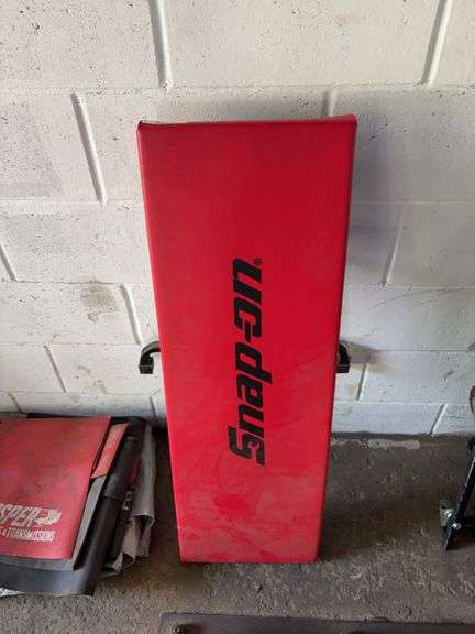 Snap-On under dash creeper image