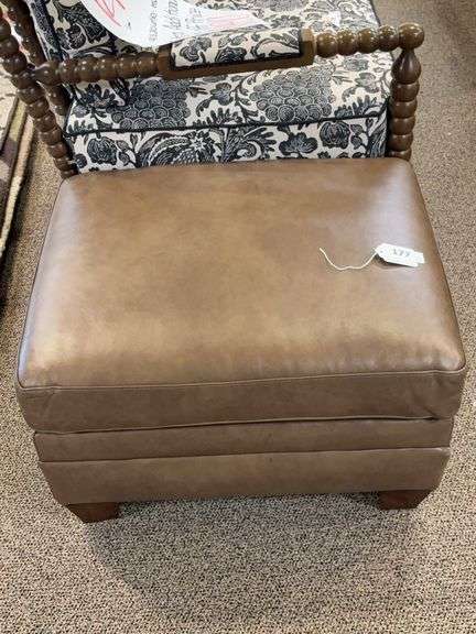 CAROLINA LEATHER OTTOMAN - BASSETT FURNITURE IND., INC image